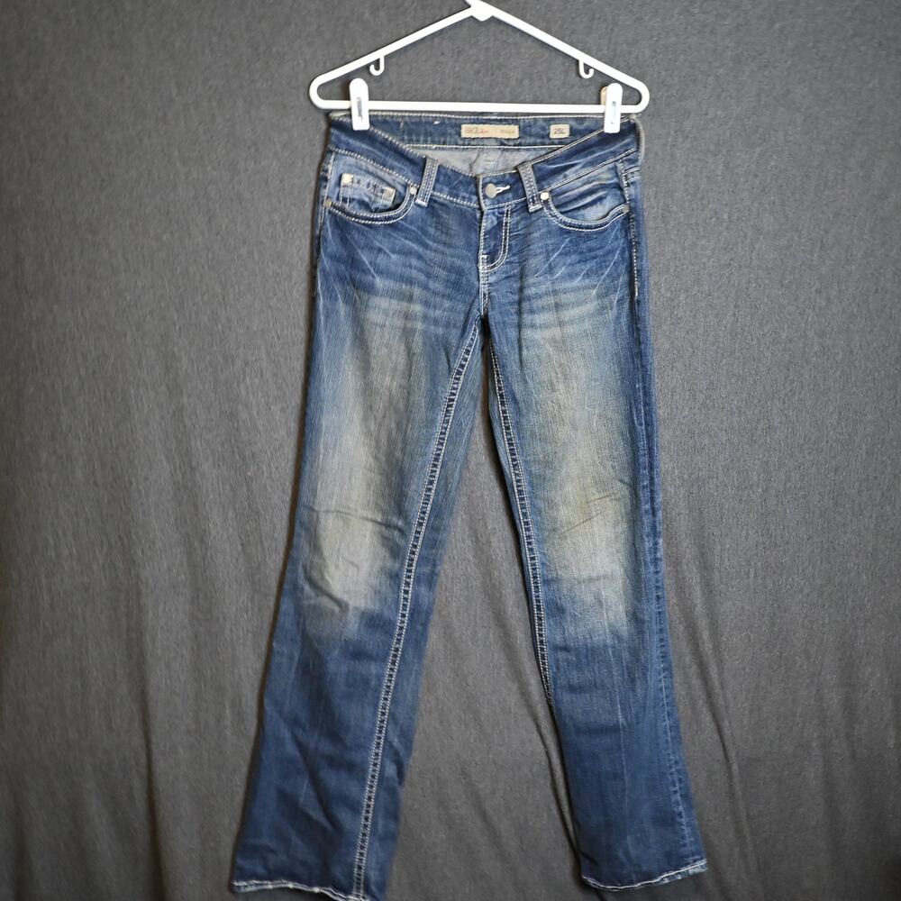 BKE Women's 25x33 (28x30 actual) Stella Distressed Denim Jeans Boot Cut